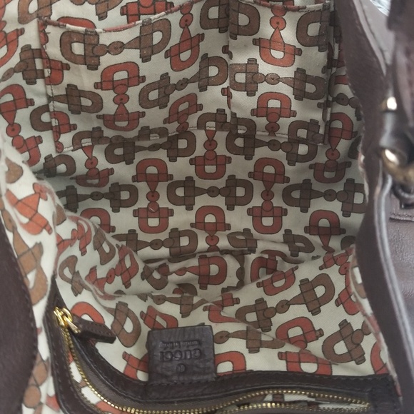 ❌SOLD❌100% Guaranteed Authentic Gucci Signora - Picture 6 of 7